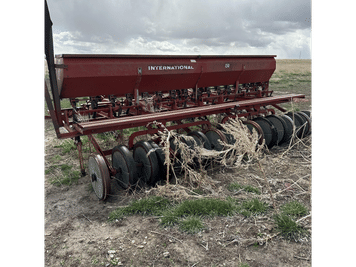 Main image International Harvester 150